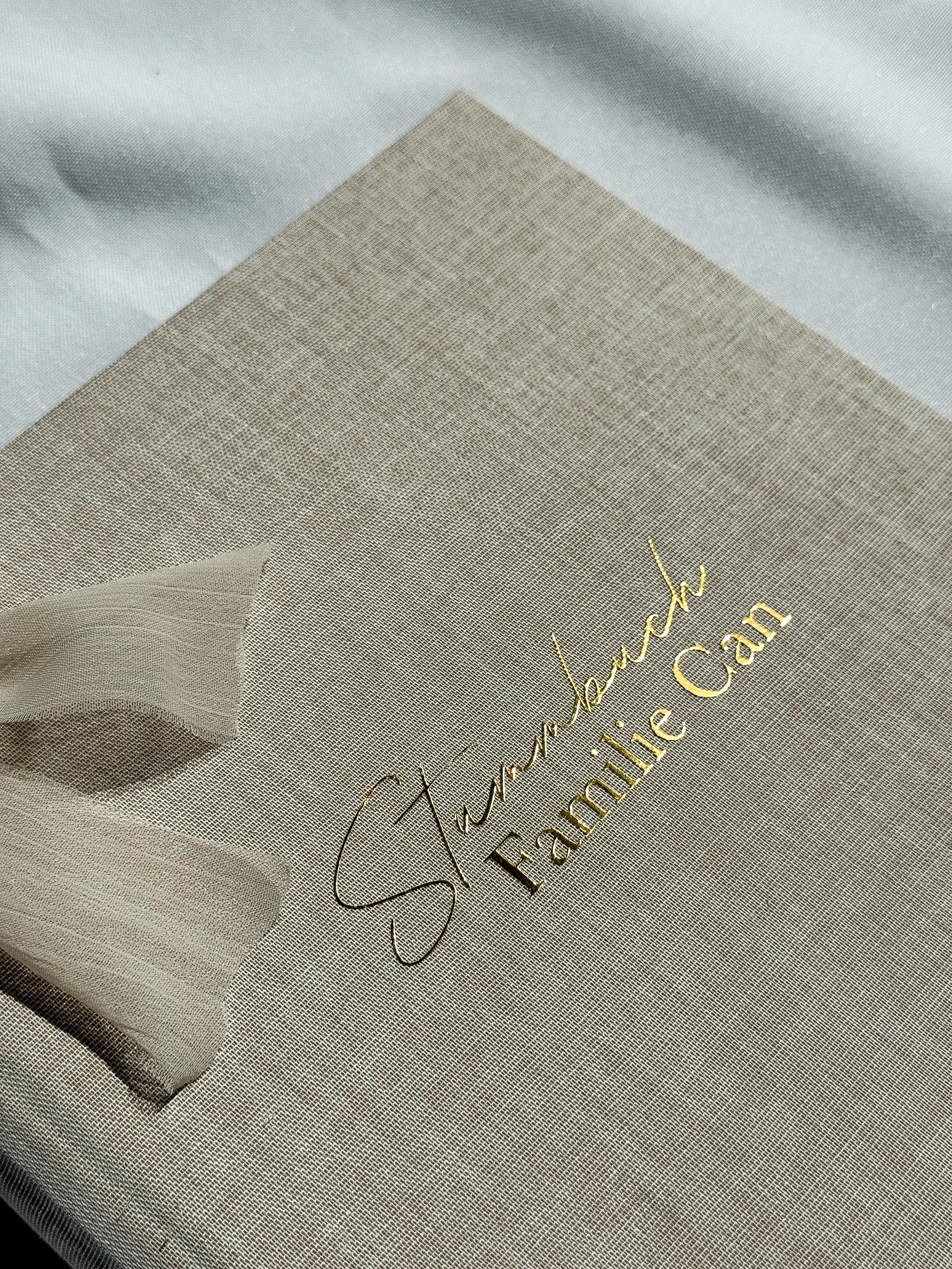 Personalisiertes Ringbuch für das Stammbuch aus Leinen